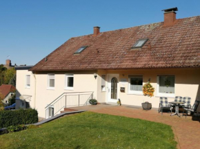 Flat in Polle near the forest